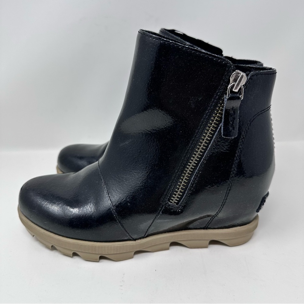 Sorel Joan Of Artic II Waterproof Wedge Boot Black Size Youth 5, EU 37 Women’s 6